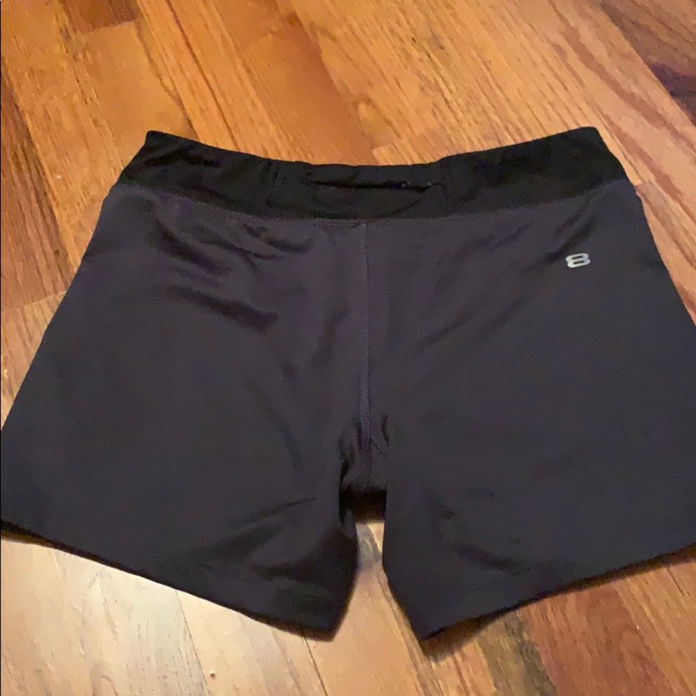grey spandex shorts